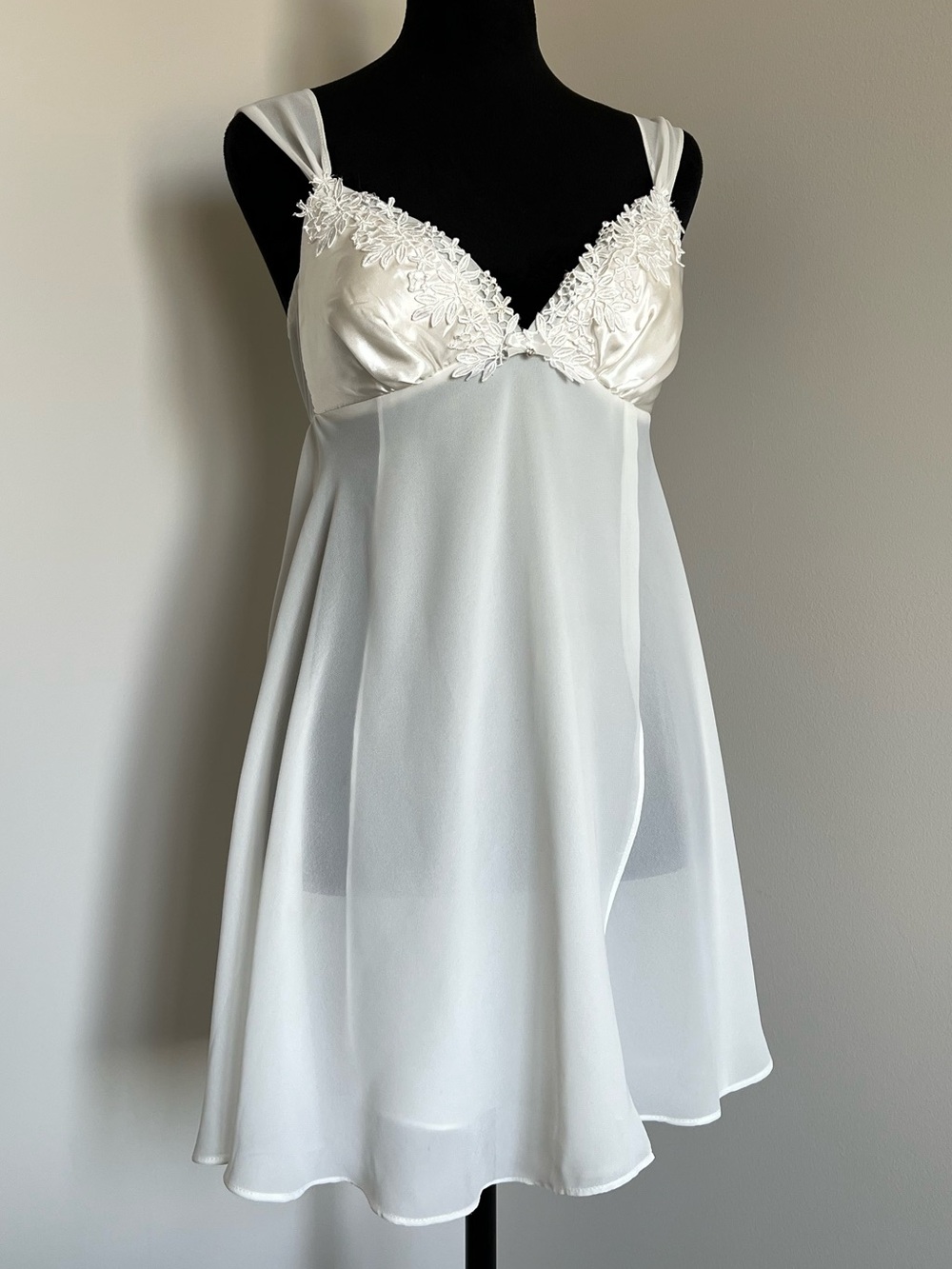 Flora Nikrooz Ivory Lace-Trim Satin & Chiffon Chemise Bridal Slip / Fairycore